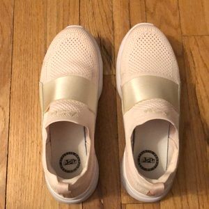 APL womens techloom bliss size 8